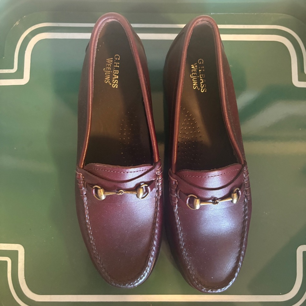G. H. Bass Lianna Bit Super Lug Weejuns Loafer in Wine, Size 9